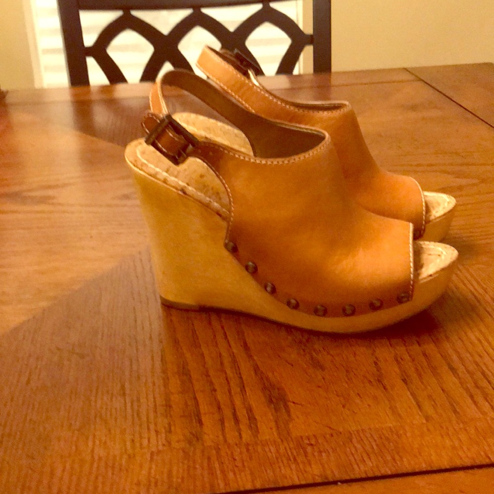 Sam Edelman 6.5 wedge platform mule.